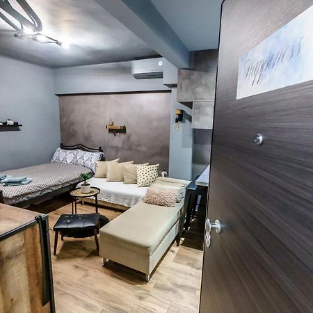 Happiness Studio With Terrace. Thessalonique Extérieur photo