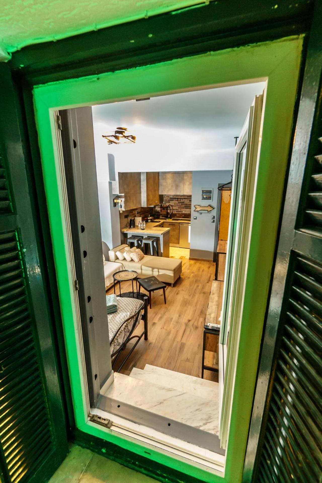 Happiness Studio With Terrace. Thessalonique Extérieur photo