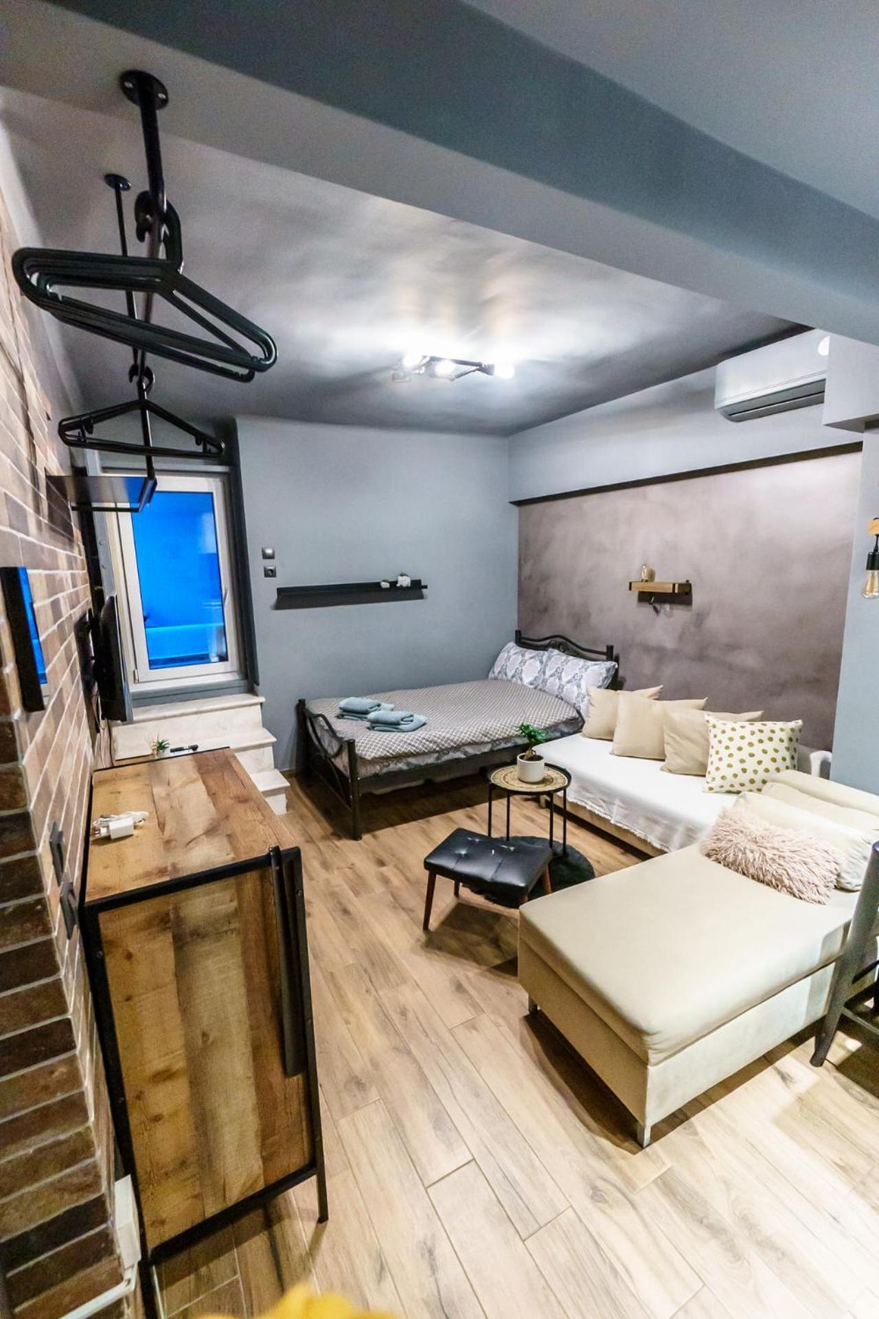 Happiness Studio With Terrace. Thessalonique Extérieur photo