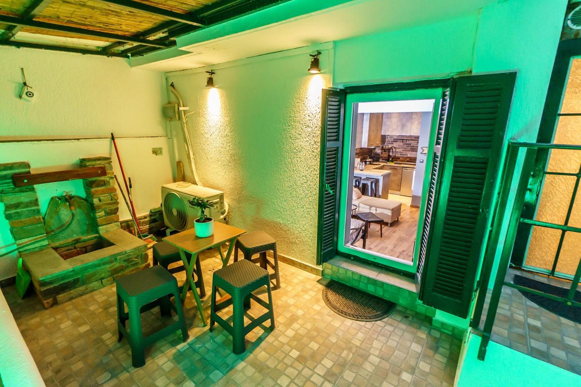 Happiness Studio With Terrace. Thessalonique Extérieur photo